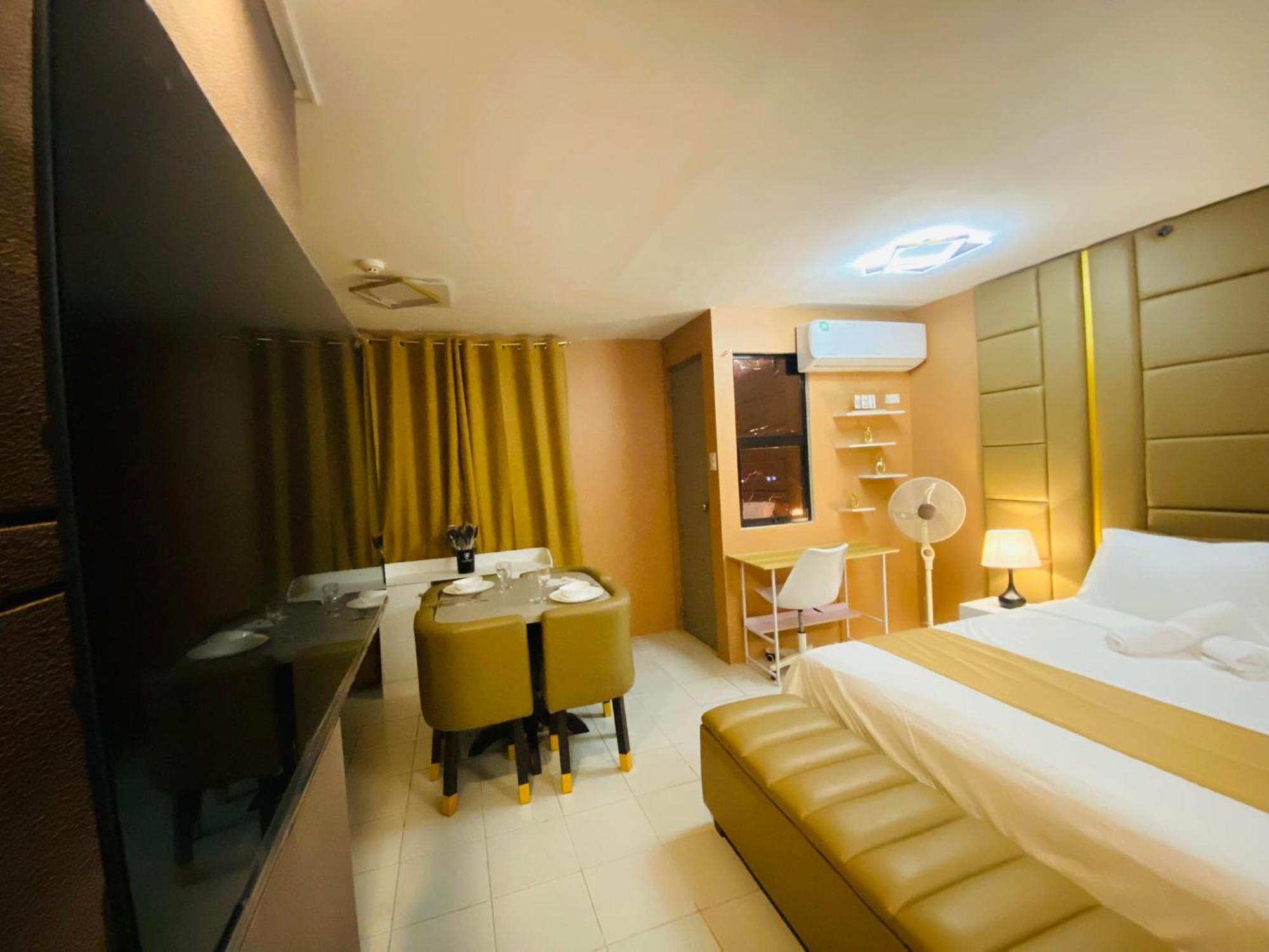 The Barracks Staycation Santa Rosa  Εξωτερικό φωτογραφία